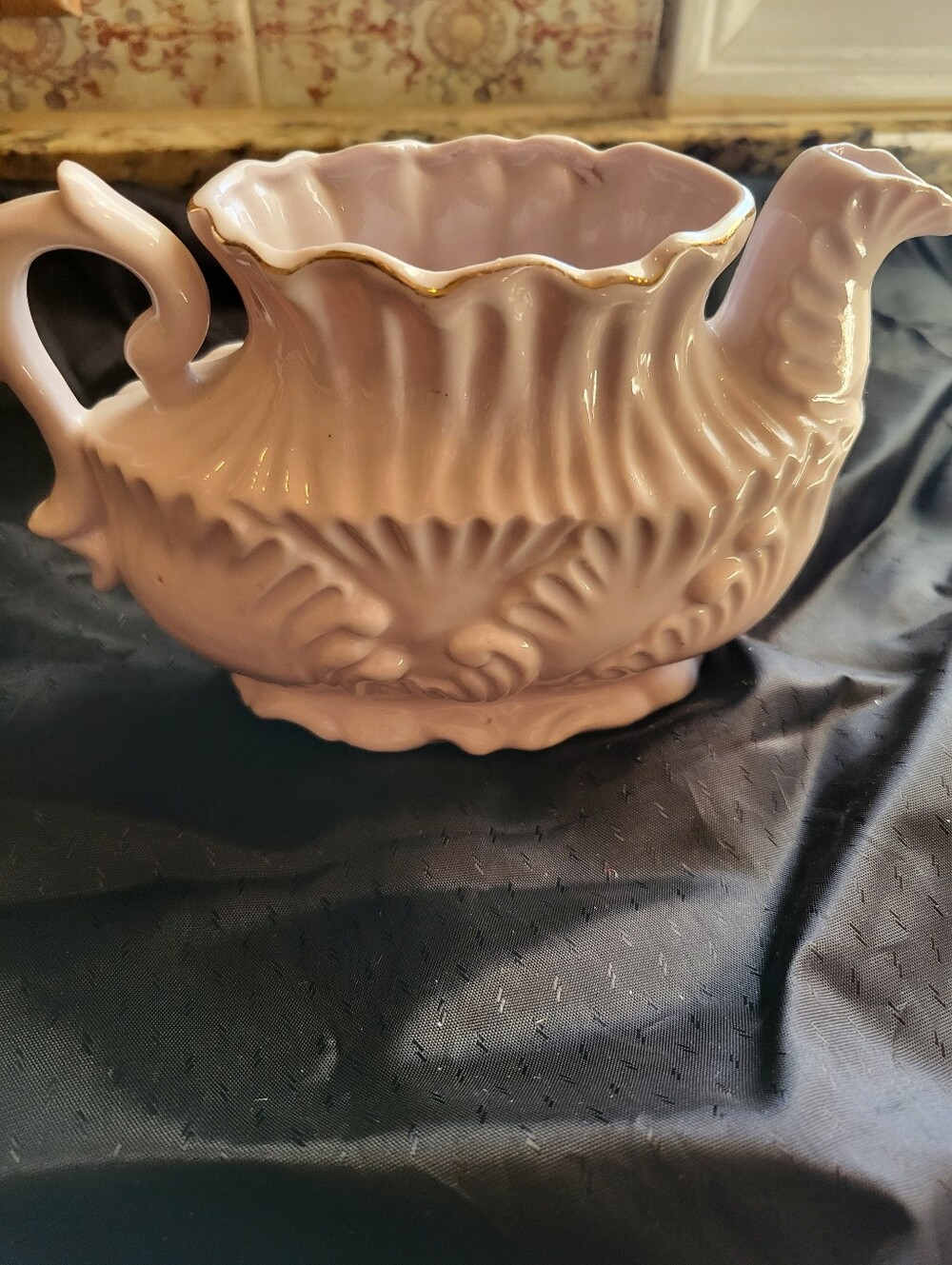 L and M Bondware 4.5 X 6.5 In. Vintage-Style Pink Ceramic Floral Decorative Vase - Picture 7 of 13